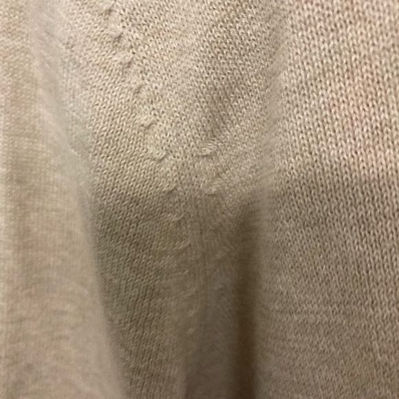 Like new! Liz Claiborne beige cardigan - Picture 13 of 16